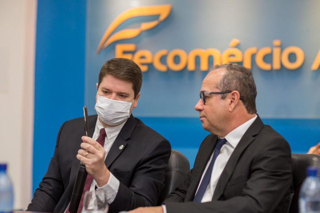 Em reunião na Fecomércio Davi Filho ouve demandas do setor na capital