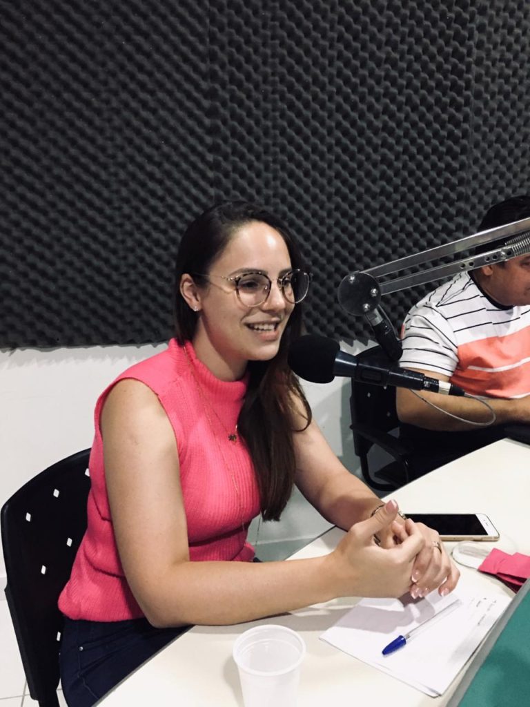 Olivia Tenório, pré-candidata a vereadora por Maceió, defende educação e igualdade durante entrevista
