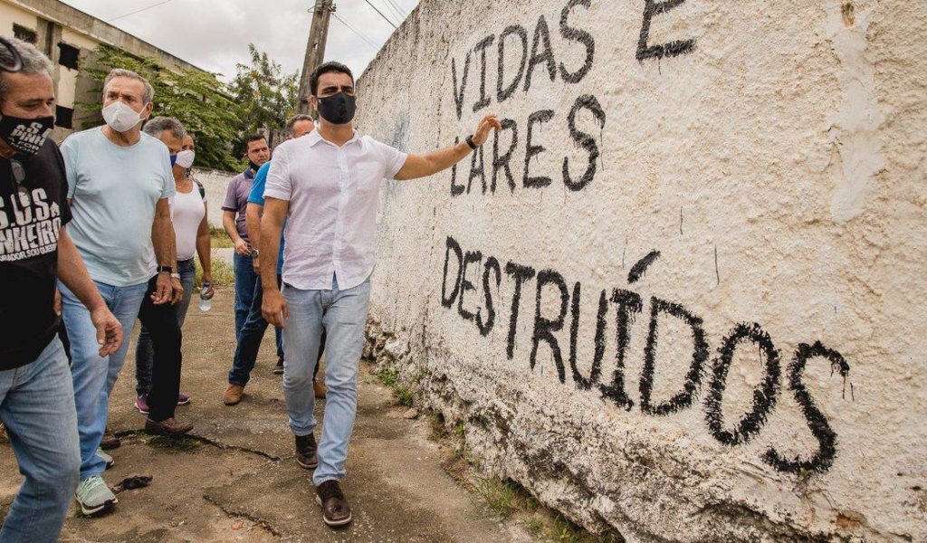 JHC fala da importância da atuação da Prefeitura em bairros que estão afundando em Maceió