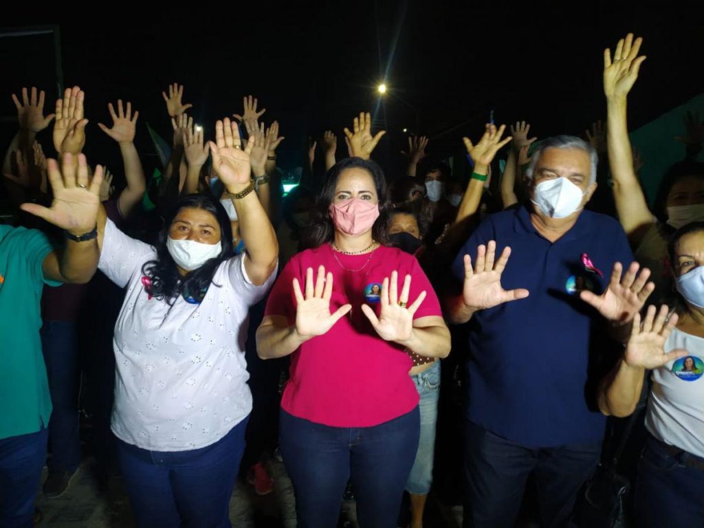 Fabiana Pessoa diz que, aos poucos, está colocando a casa em ordem