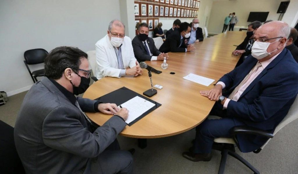 Tutmés Airan sanciona elevação de entrância de quatro comarcas do Judiciário