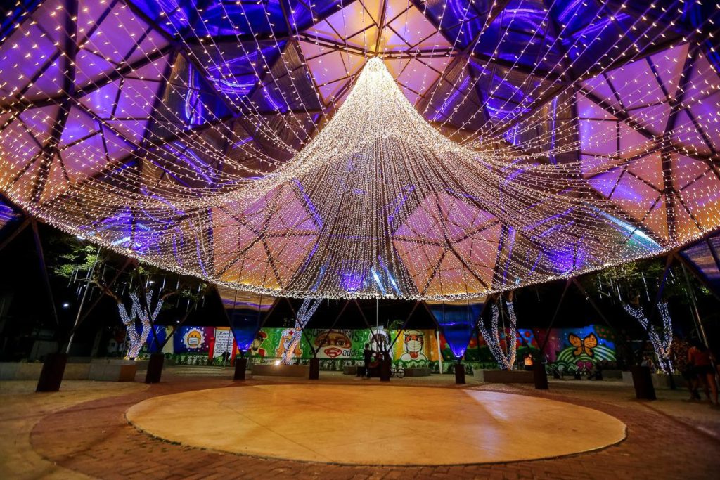 Decorações natalinas encantam visitantes e moradores de Rio Largo