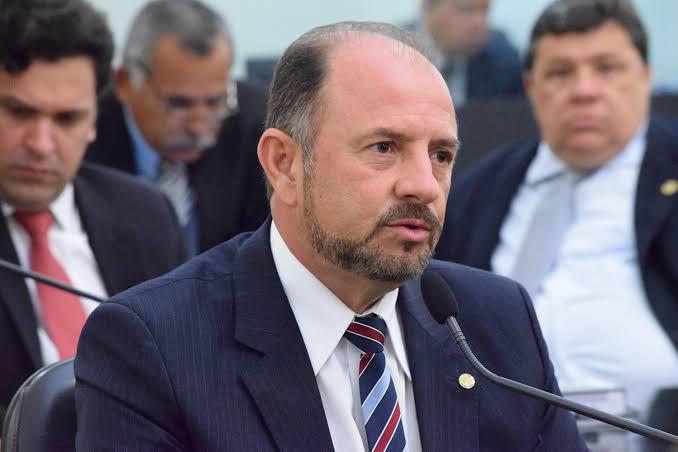 Chapa composta por prefeitos do PTB e MDB disputará presidência da AMA