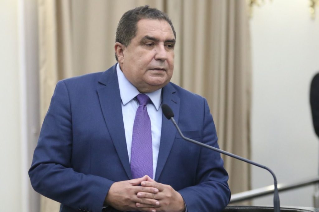 Inácio Loiola lamenta suspensão da Operação Carro-Pipa