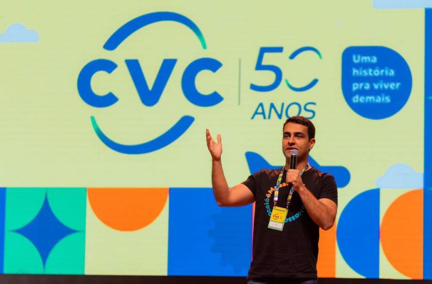 Prefeito JHC prestigia evento de vendas da CVC e destaca o destino Maceió