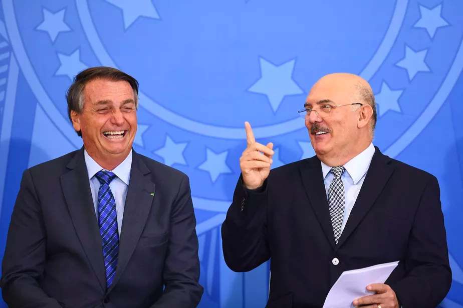 Apenas um senador por Alagoas assinou pedido para a CPI do MEC