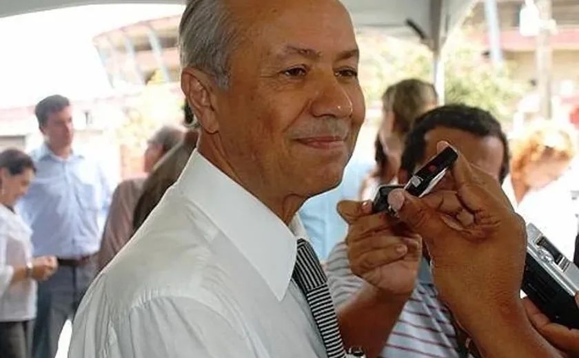 Depois da pausa da Covid, Zé Wanderley volta à campanha de… deputado