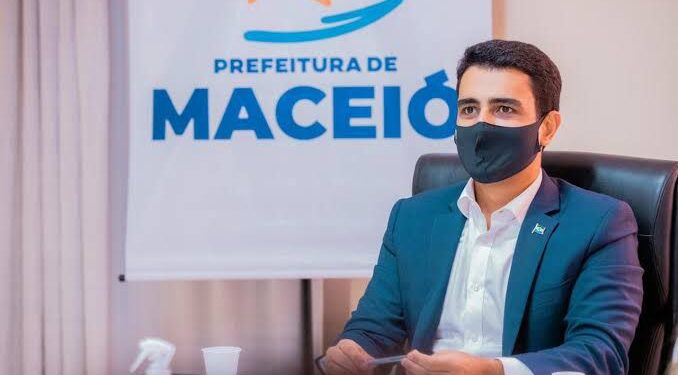 JHC sobre antecipação do pagamento de servidores: ‘Só foi possível com muito planejamento’