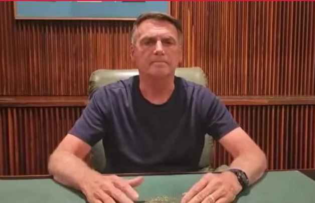 Bolsonaro faz apelo para que manifestantes desobstruam rodovias