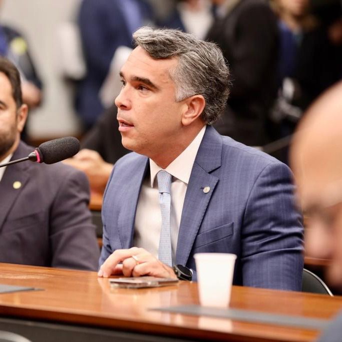Deputado Federal Rafael Brito (MDB) integra comissões da educação e turismo na Câmara