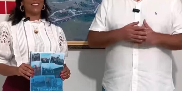 Prefeita sergipana visita Mar Vermelho para conhecer turismo local