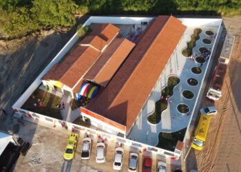 Prefeito Ronaldo Lopes investe em escola digna para o povo da zona rural de Penedo