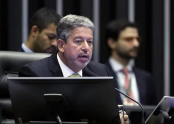 Lira instaura 3 CPIs: do MST, das Americanas e das fraudes no futebol