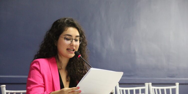 “Precisamos de uma campanha forte contra os maus-tratos animais em Maceió”, diz Teca Nelma