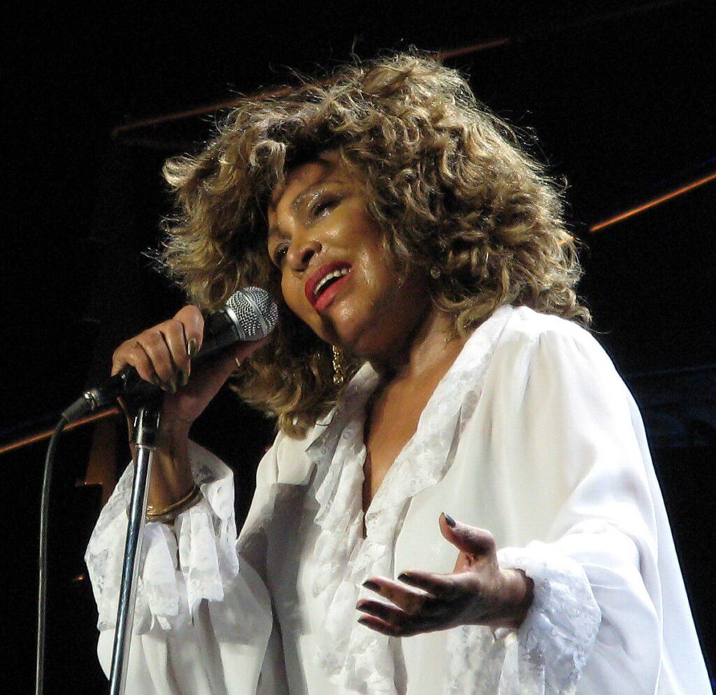 Tina Turner, cantora americana rainha do rock n’ roll, morre aos 83 anos
