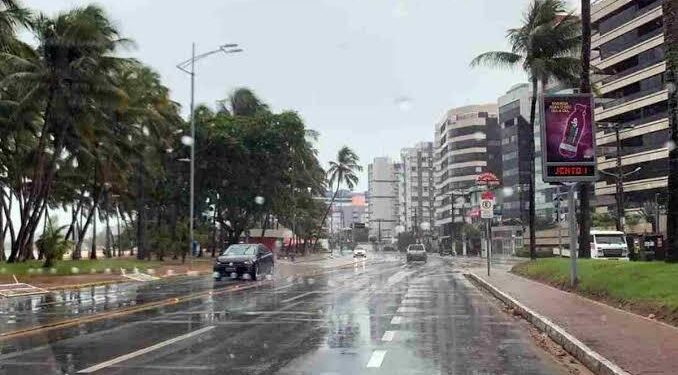 Inmet alerta para chuvas em 38 municípios alagoanos