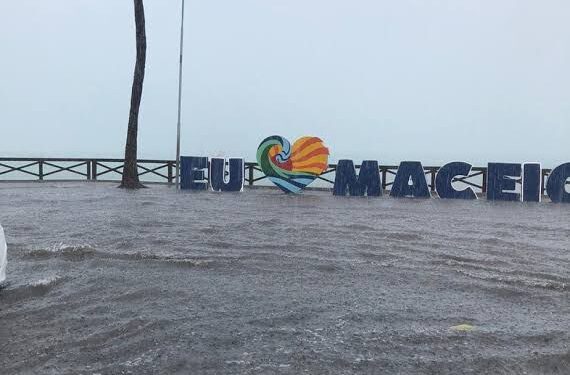 Alerta: Acumulado para Maceió pode chegar a 60mm, outras 72 cidades de AL também com alerta