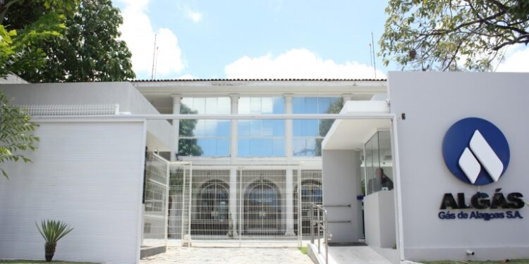 Gás natural tem redução na tarifa em Alagoas neste mês de maio