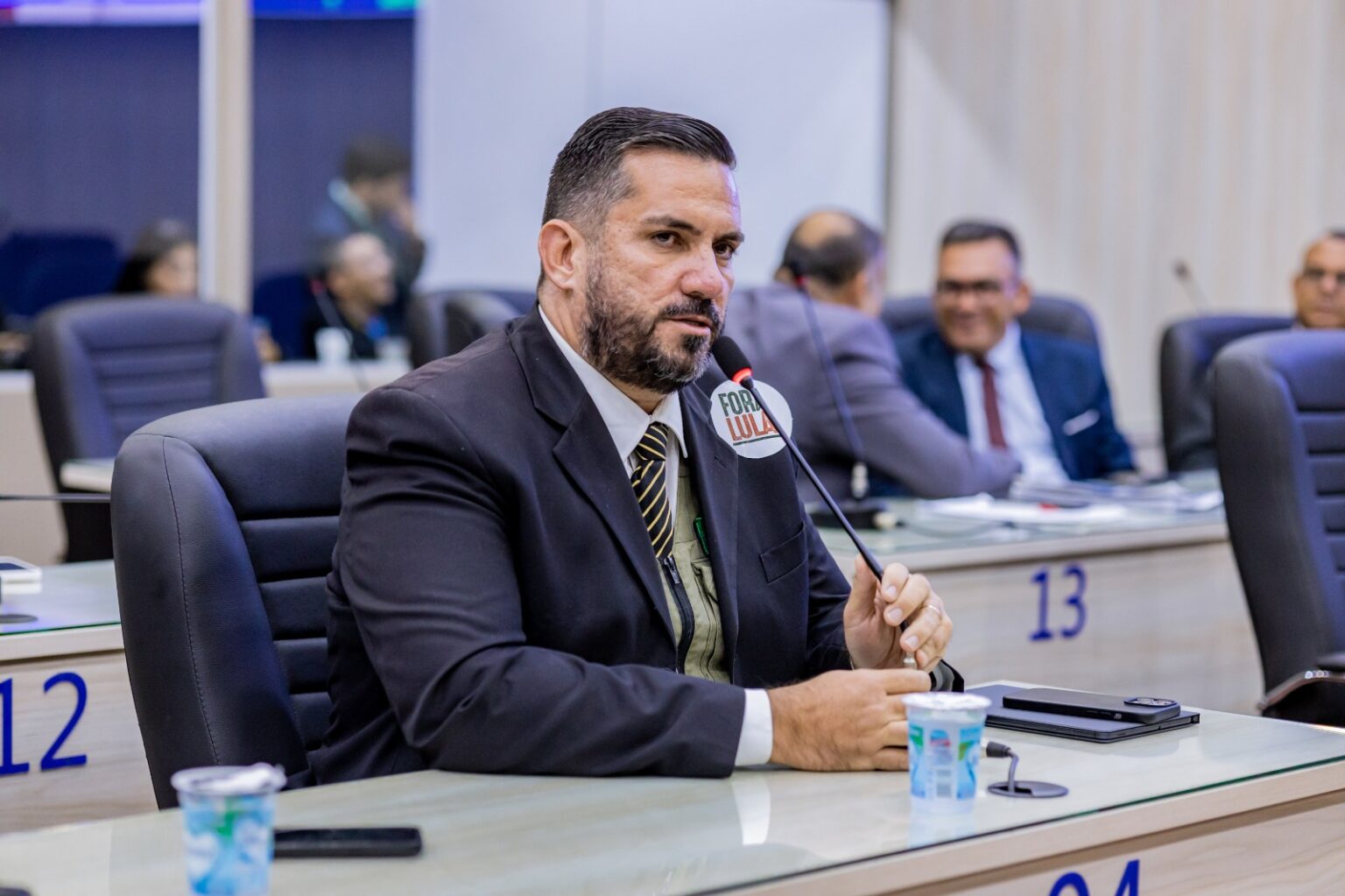 Precisamos entender – e aceitar – que somos ignorantes políticos