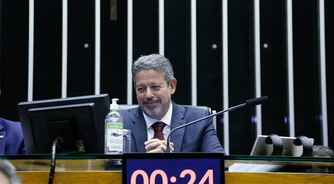 “Jamais cometi qualquer tipo de transgressão”, diz Arthur Lira após STF rejeitar denúncia contra ele