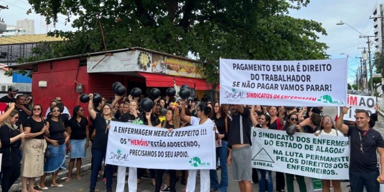 Enfermagem em Alagoas deflagra greve em defesa do piso salarial nacional