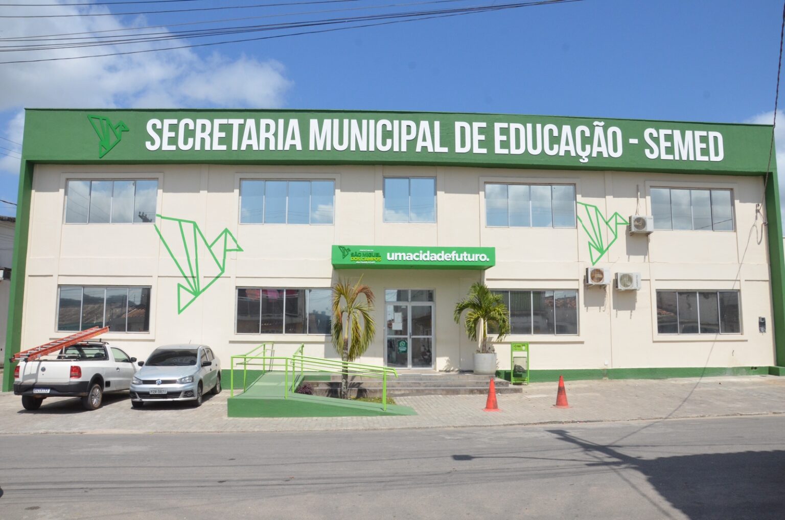 Prefeitura de São Miguel dos Campos anuncia aumento de 9% para a Educação