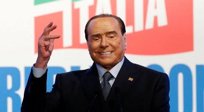 Silvio Berlusconi, ex-primeiro-ministro da Itália, morre aos 86 anos