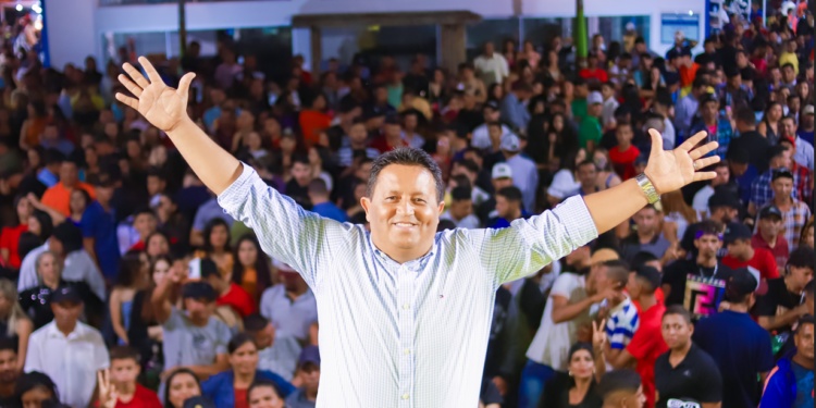 Prefeito de Minador do Negrão, Josias Aprígio tem 85% de aprovação