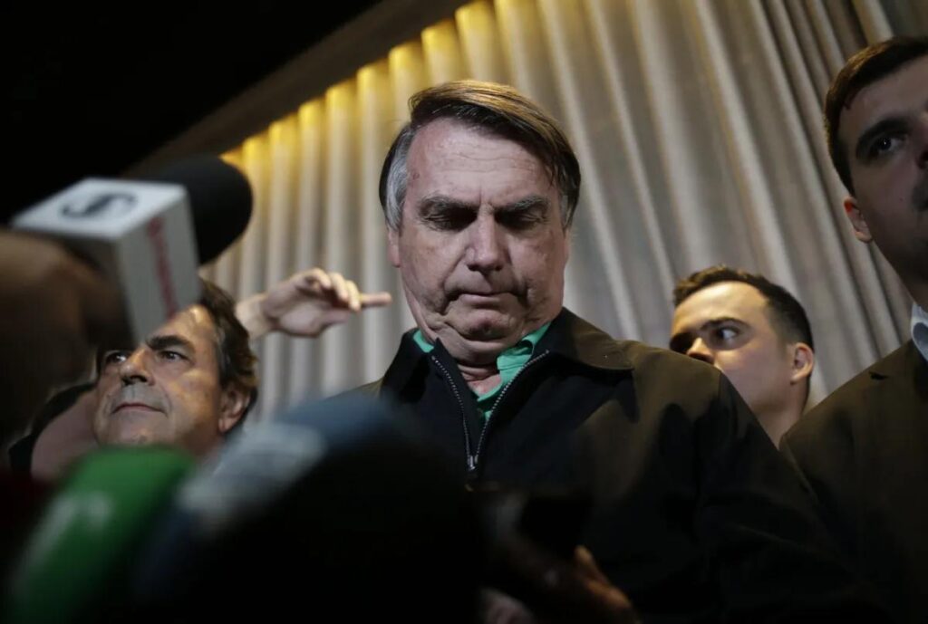 Como ficarão os bolsonaristas alagoanos sem Bolsonaro na disputa política