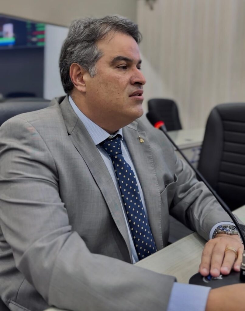 Samyr Malta pede responsabilidade a prefeitura em relação aos empresários da orla