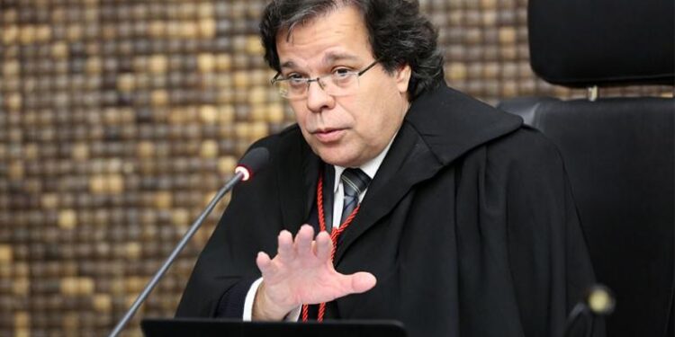 Tutmés Airan fica fora da lista para ministro do STJ
