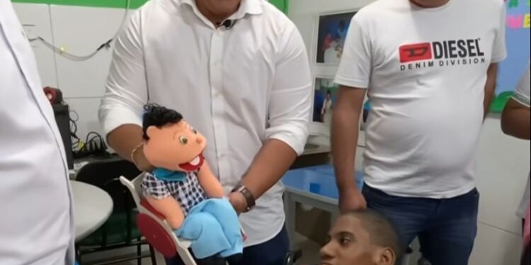 Prefeitura de Boca da Mata inicia entrega de kits escolares para a educação especial