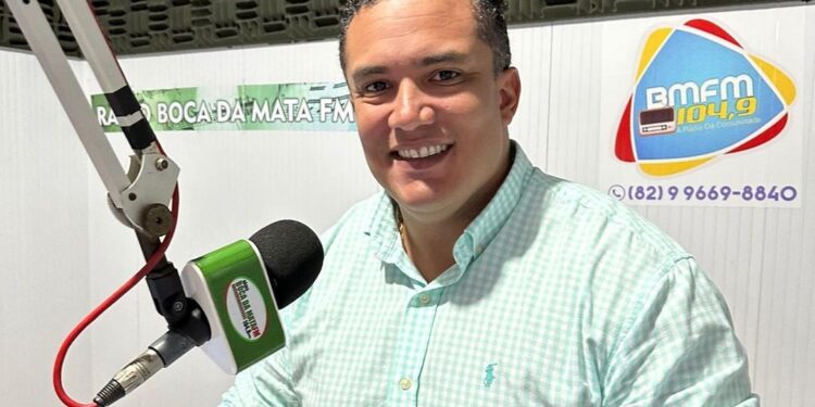 Boca da Mata: responsabilidade de obra da quadra de Mutirão é do governo estadual