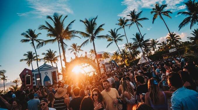 Com festas disputadas de norte a sul, Alagoas se consolida como destino do Réveillon no Brasil
