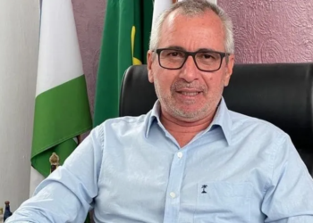 Prefeito de Chã Preta é condenado a entregar decreto que autorizou mudança de sede