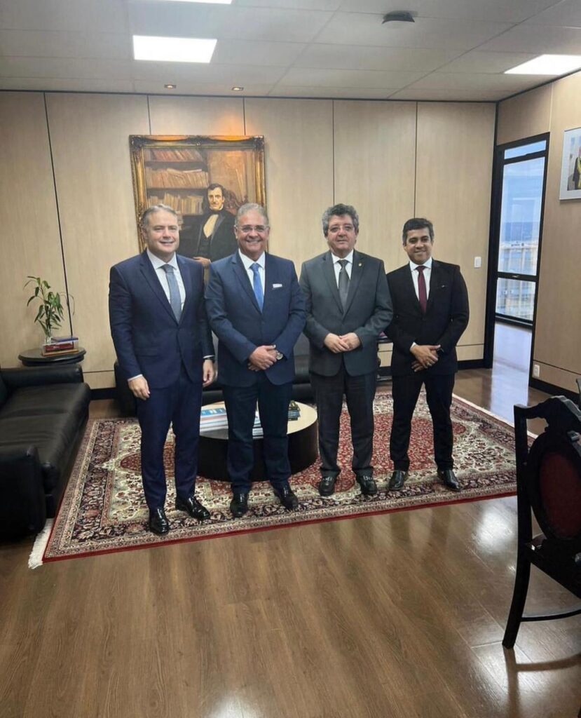 Prefeito George Clemente se reúne em Brasília para tratar de implantação de barragem em São Miguel dos Campos