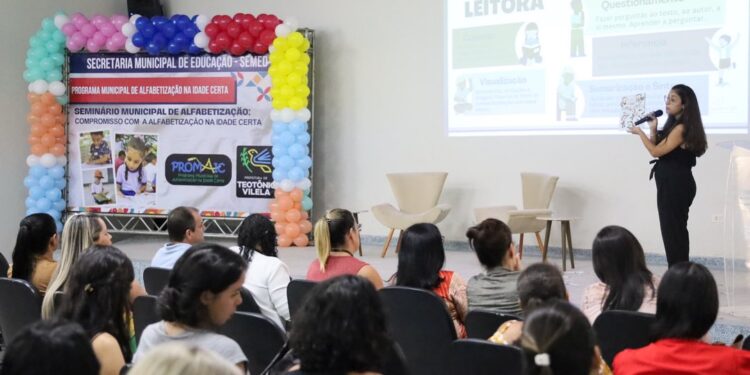 Prefeitura de Teotônio Vilela promove o 1º Seminário de Alfabetização do PROMAIC