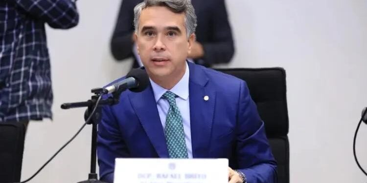 “Todos os envolvidos no 8/1 devem ser punidos”, diz deputado alagoano