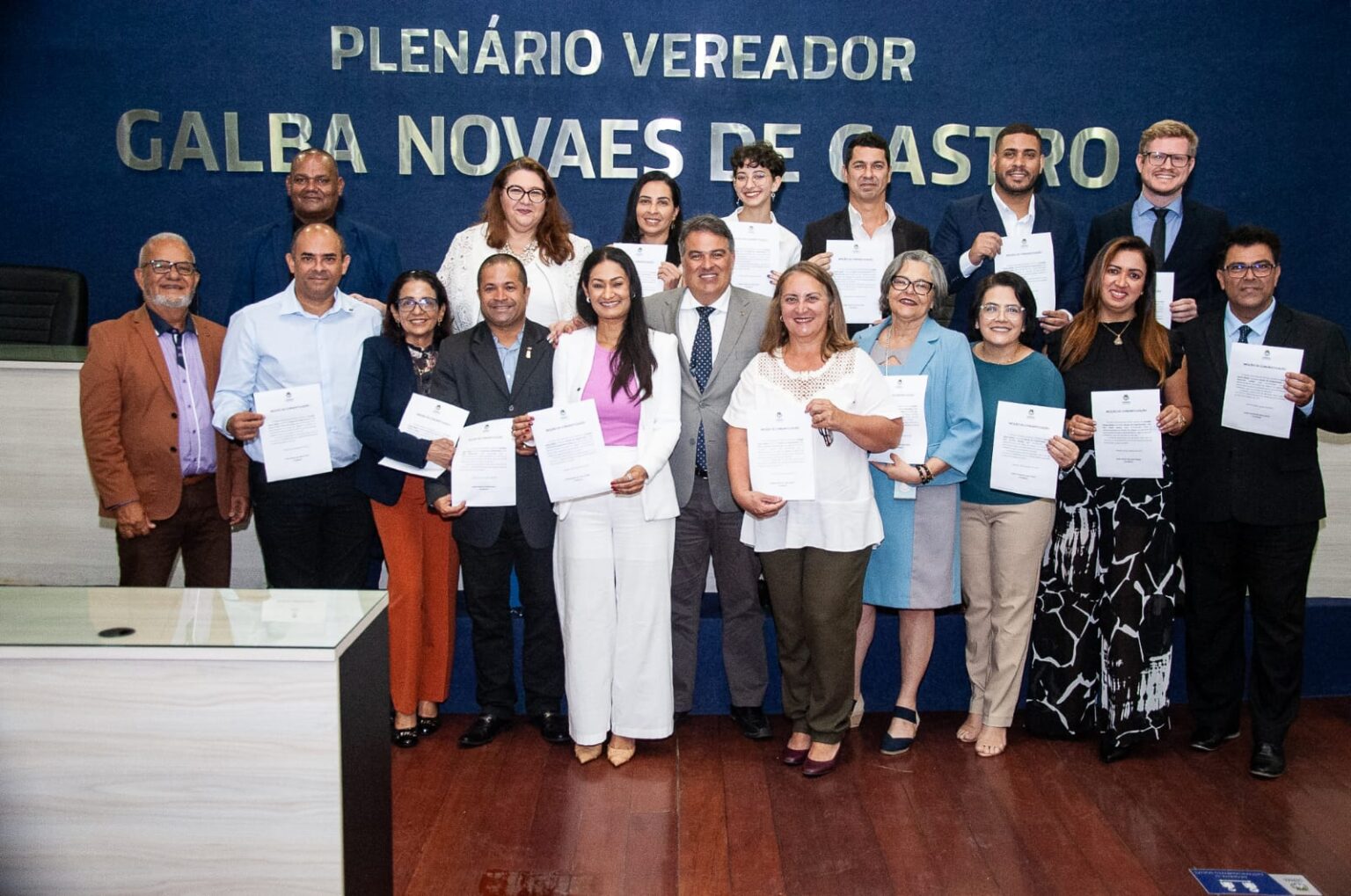 Vereador Samyr Malta homenageia administradores em sessão solene na Câmara de Maceió