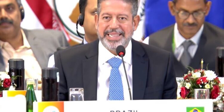 Arthur Lira condena atos terroristas contra Israel durante cúpula na Índia