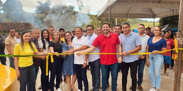 Prefeitura de São Luís do Quitunde entrega obras na Fazenda Bananal
