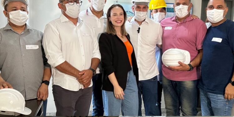 Vereadores de Maceió visitam e elogiam estrutura do Hospital da Cidade
