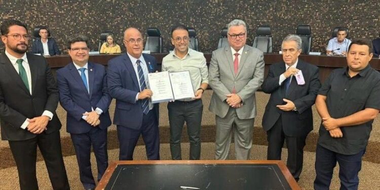 Prefeitura de Major Izidoro e TJ assinam termo de cooperação para regularizar imóveis