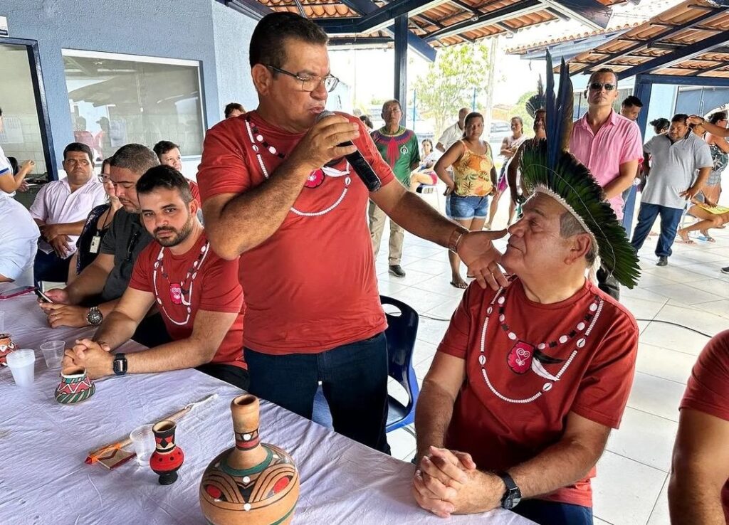 Porto Real do Colégio: prefeito Aldo Borges participa de entrega de projeto para aldeia da região