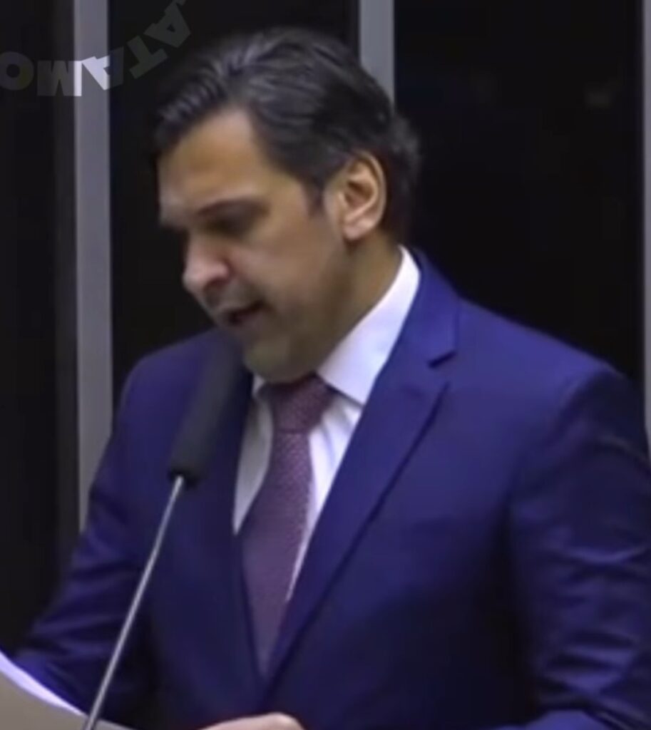 Isnaldo Bulhões anuncia aprovação em projeto de lei sobre Plano de Mobilidade Urbana