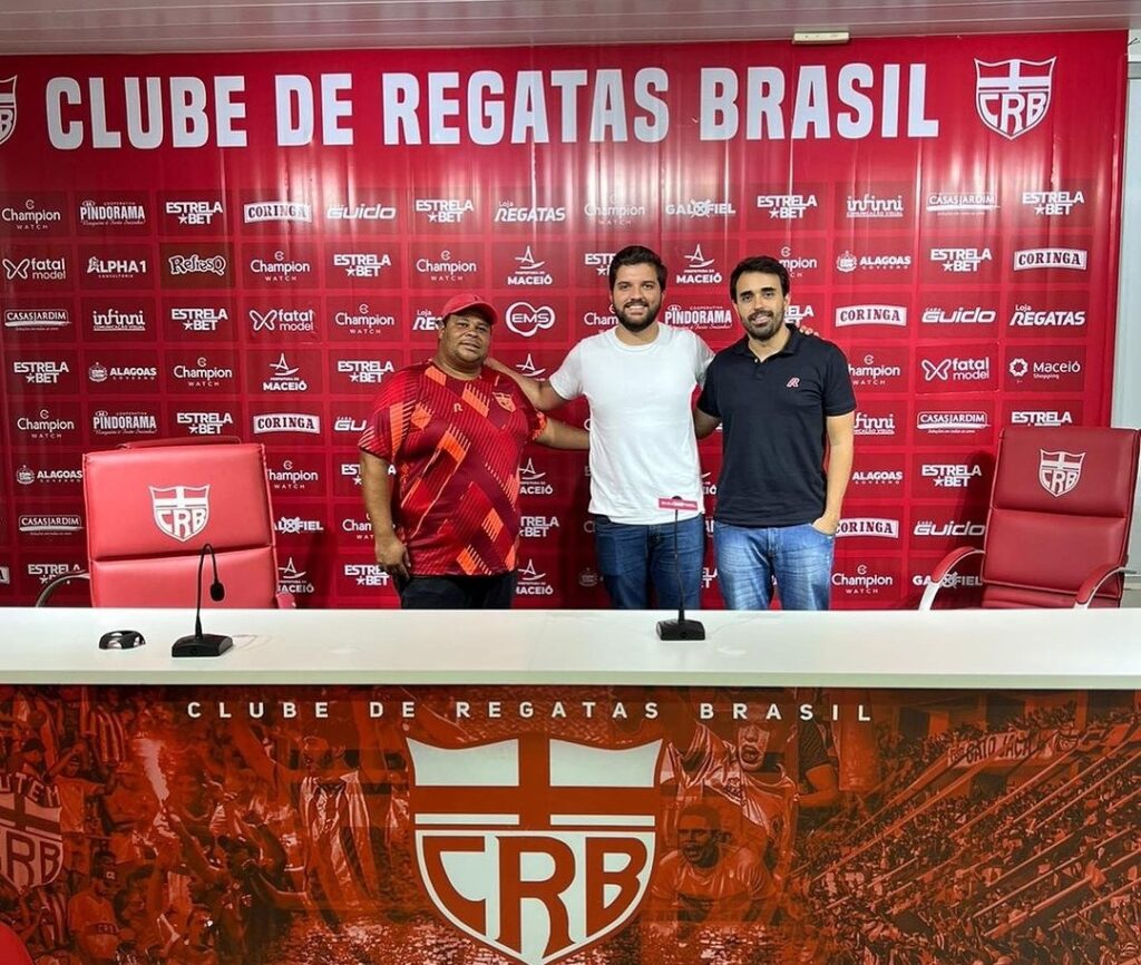 Prefeitura de Traipu firma parceria com CRB e recebe centro de captação do clube na cidade