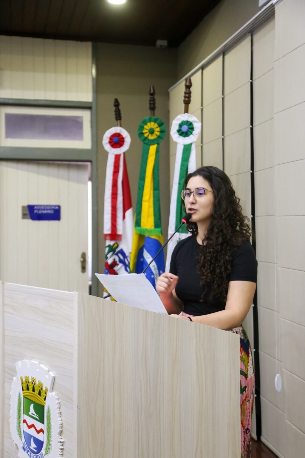 Vereadora Teca Nelma segue coletando assinaturas para investigar a Braskem