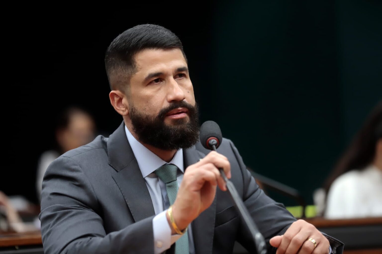 Deputado Delegado Fabio Costa reforça independência e compromisso com interesses da população