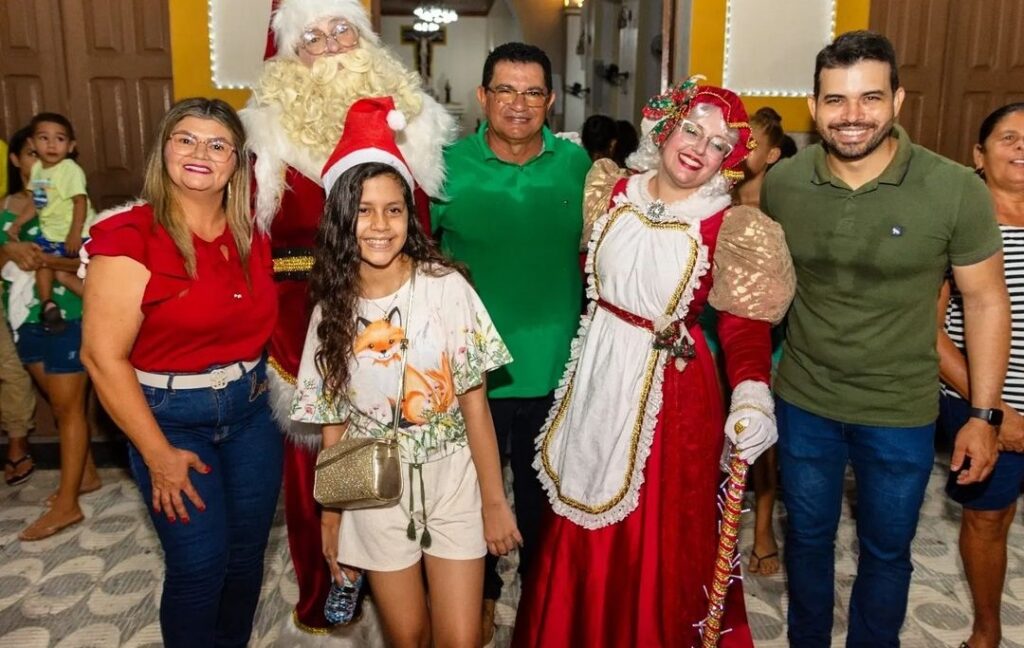 Porto Real do Colégio: prefeito marca presença na segunda edição do Natal Luz na cidade