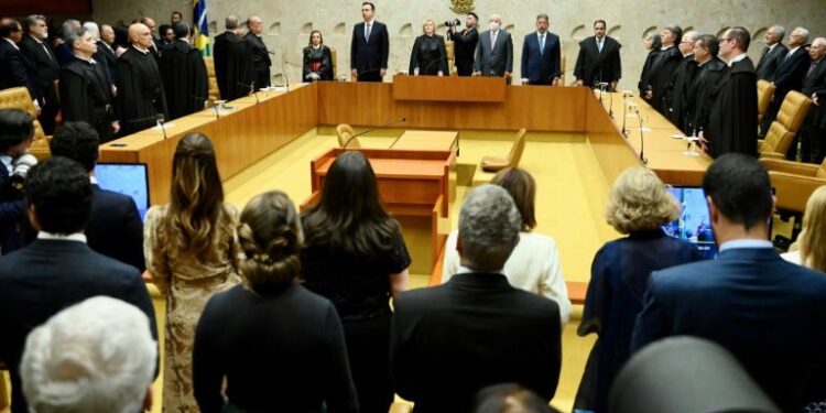 Municípios de Alagoas pedem ao STF liberação de R$ 600 mi da privatização da Casal